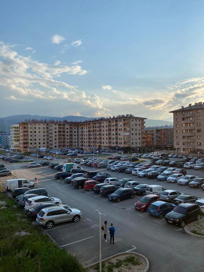 Apartman Ml Lukavica Exteriér fotografie